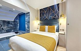 Nox Earls Court